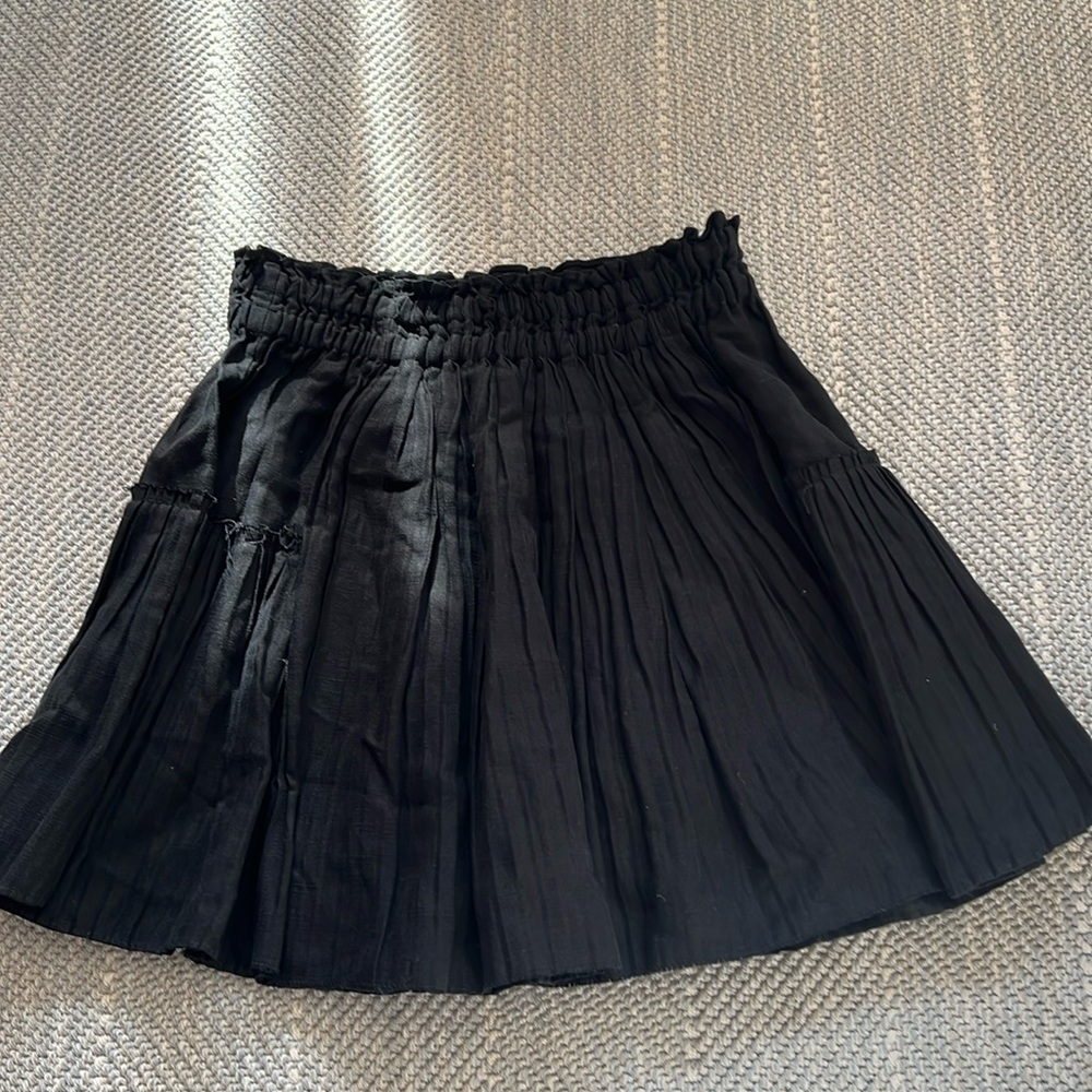 Apiece Apart short linen black skirt